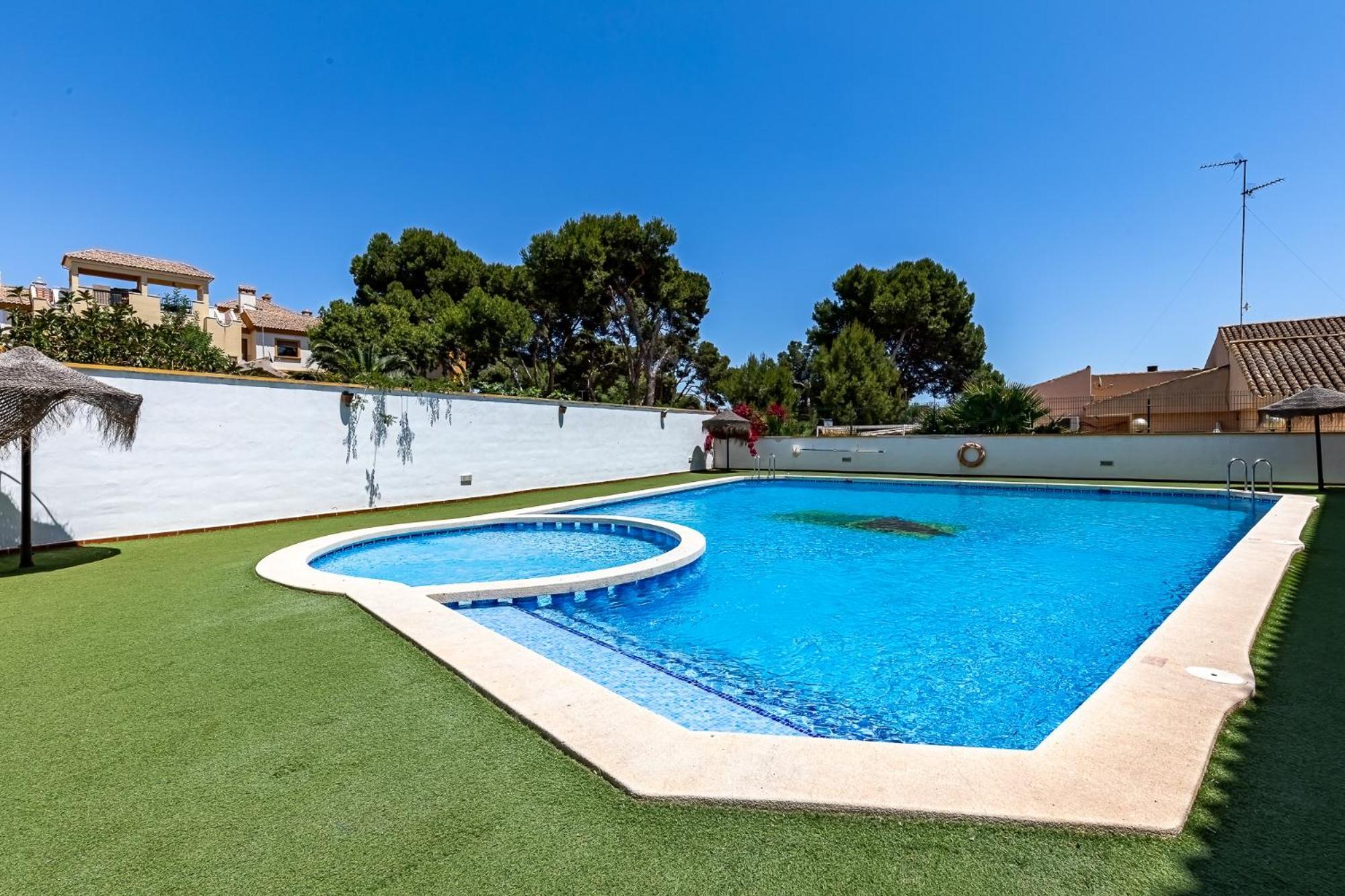 Casa Rexola Con Balcon Para 7 Viajeros Con Piscina Comunitaria Roda Eksteriør billede