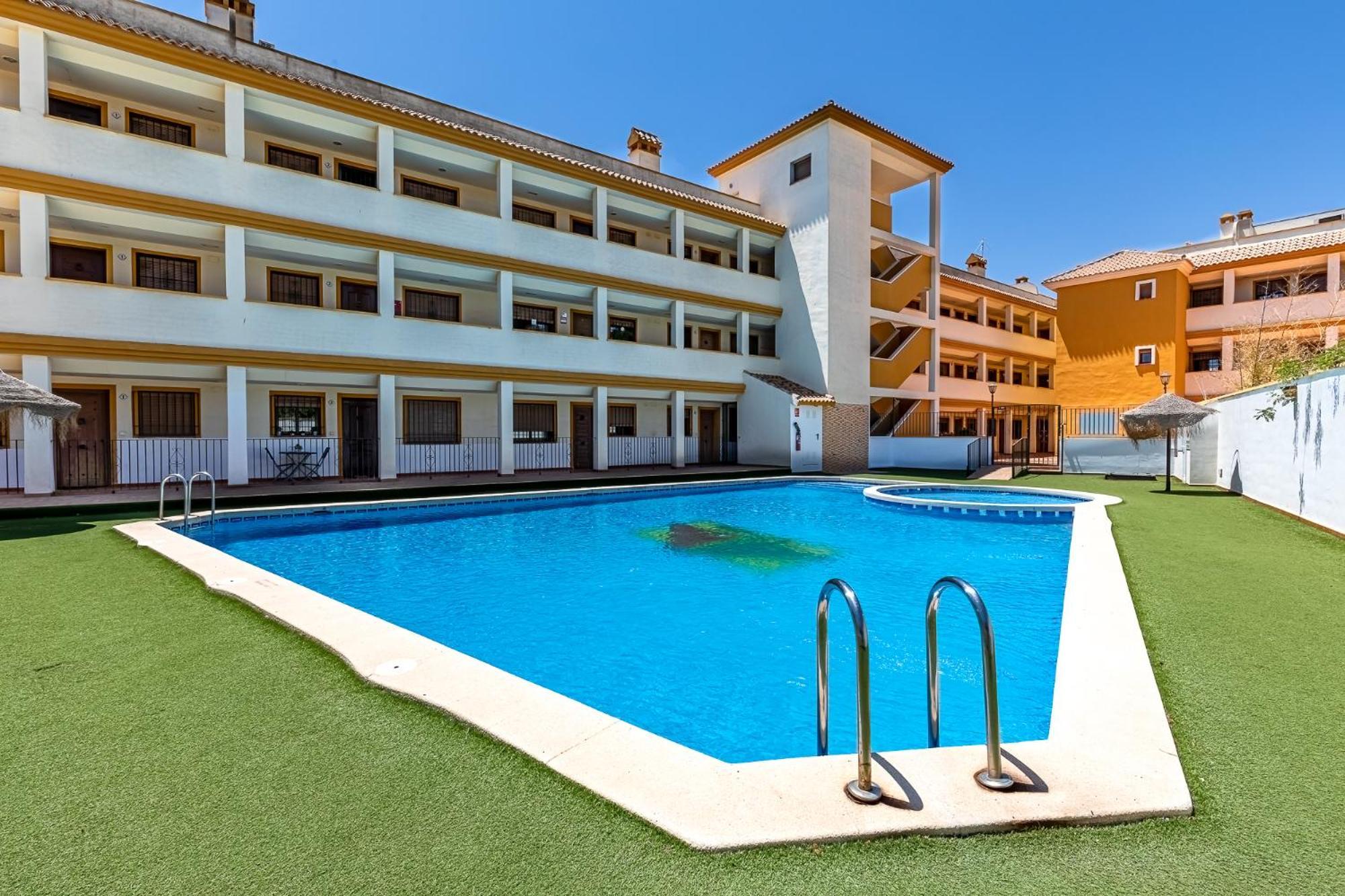Casa Rexola Con Balcon Para 7 Viajeros Con Piscina Comunitaria Roda Eksteriør billede